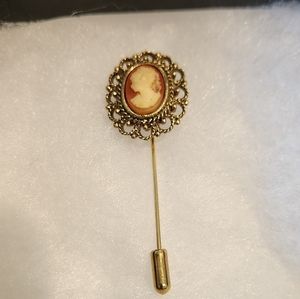 Vintage cameo pin